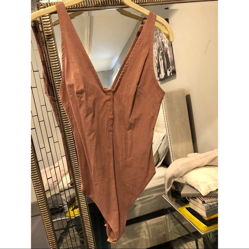 Free people bodysuit rose color